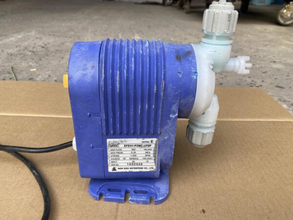 bơm định lượng hóa chất